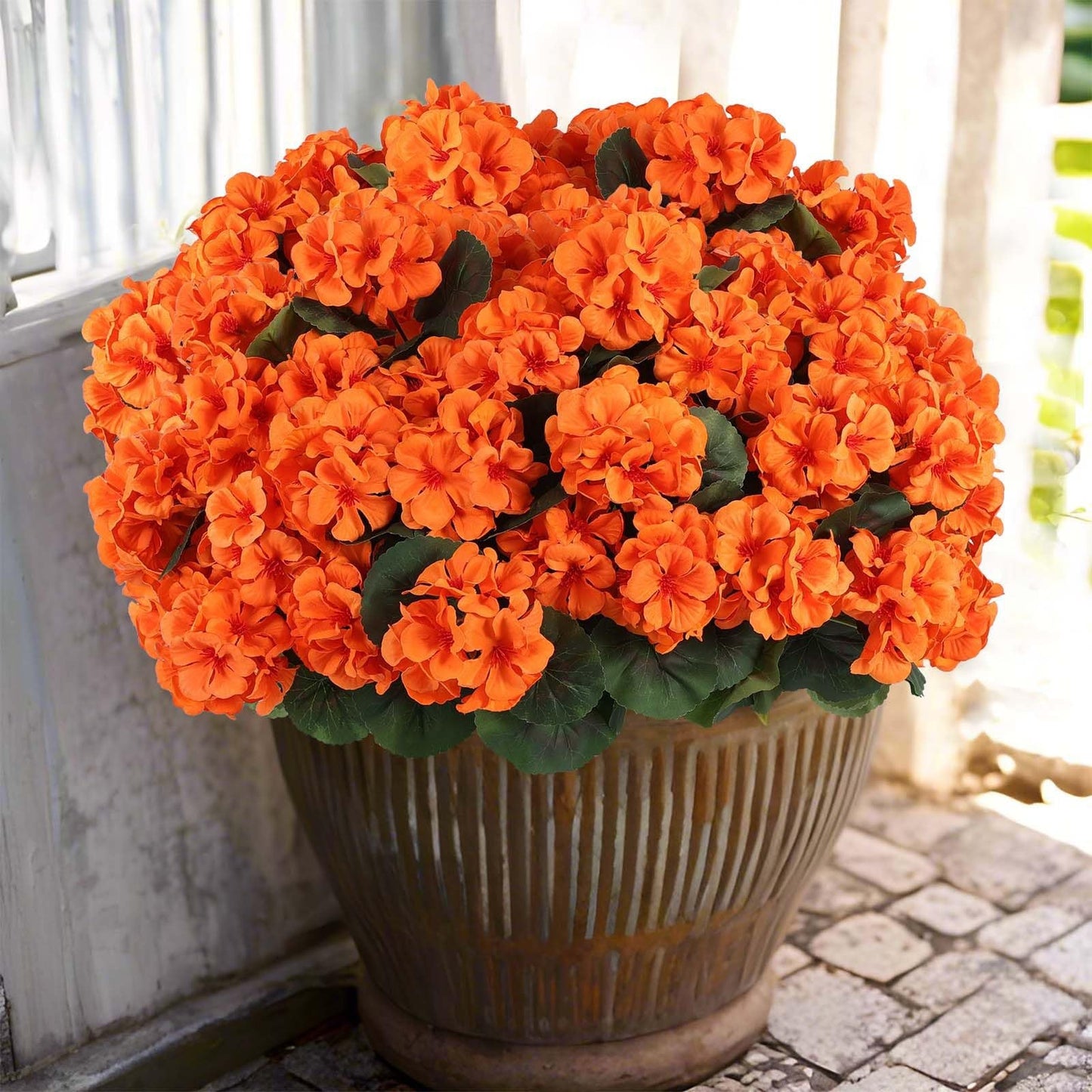 πΈ Lush, UV-Resistant Artificial Geraniums β Real Look, No Maintenance! ππ‘π