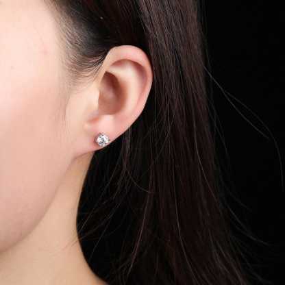🔥70% OFF Today Only!🔥Classic 4-Prong Moissanite Earrings