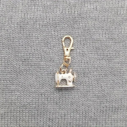 Mini Sewing Machine Keychains – A Stitch Of Memory & Meaning